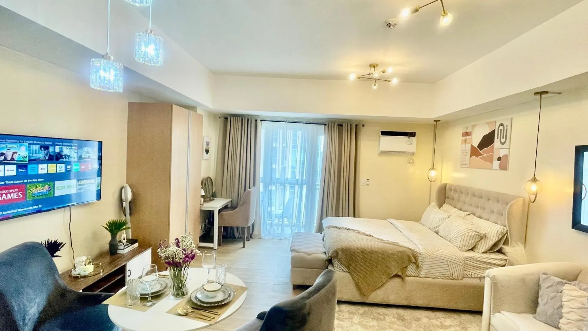 Apartment Cozy Place @ Venice Luxury Residences Manila